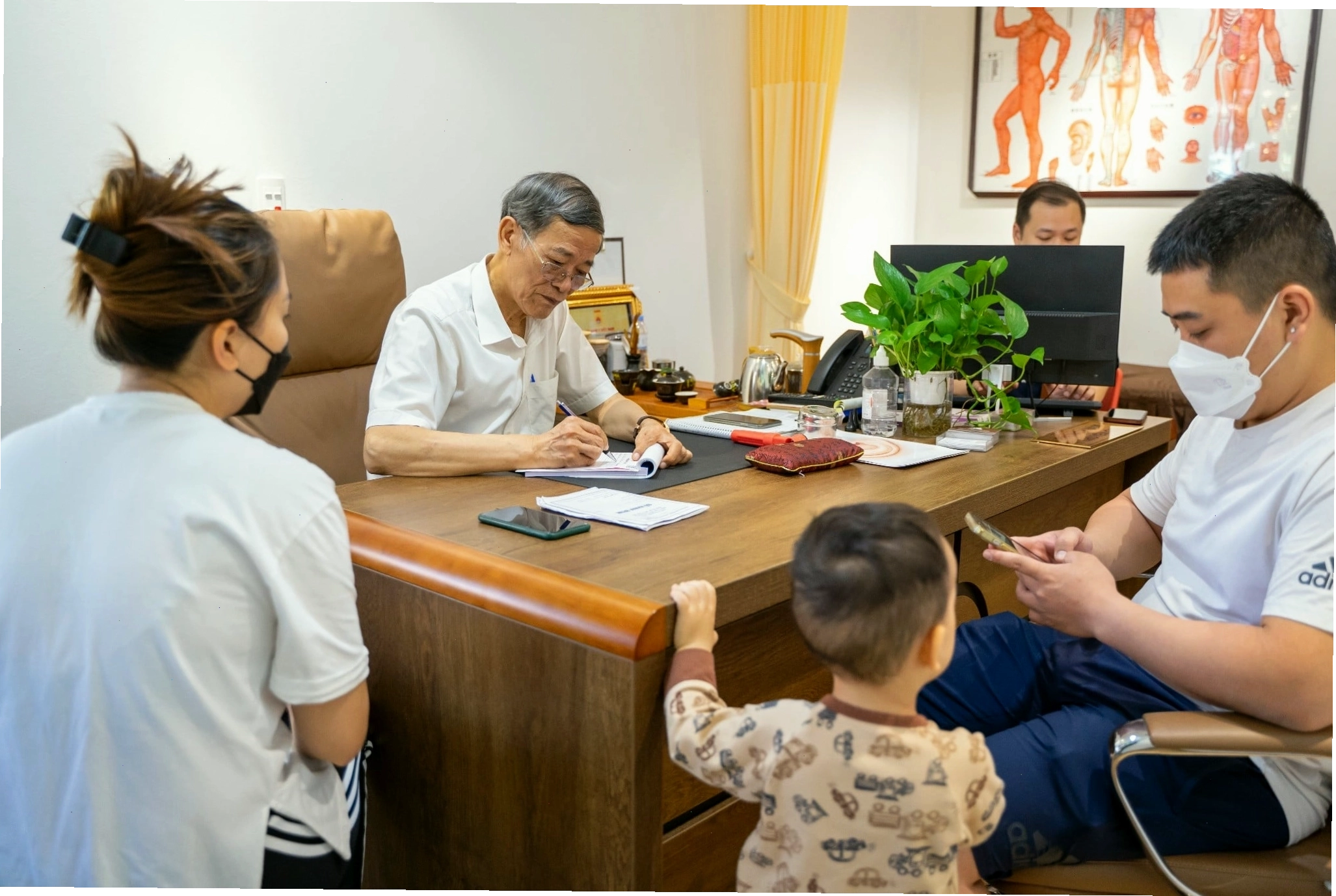 Ảnh minh họa quá trình tư vấn y tế