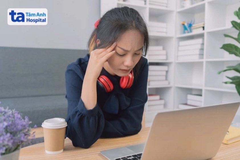 Ảnh mô tả áp lực stress gây ảnh hưởng đến giấc ngủ của người trẻ