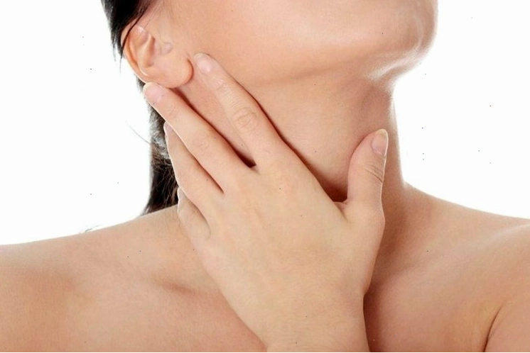 Bệnh cường giáp có thể là nguyên nhân gây đổ mồ hôi tay chân
