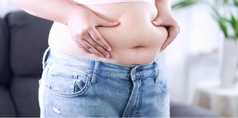 Béo bụng trên rốn là một tình trạng phổ biến gây ảnh hưởng đến thẩm mỹ và sức khỏe