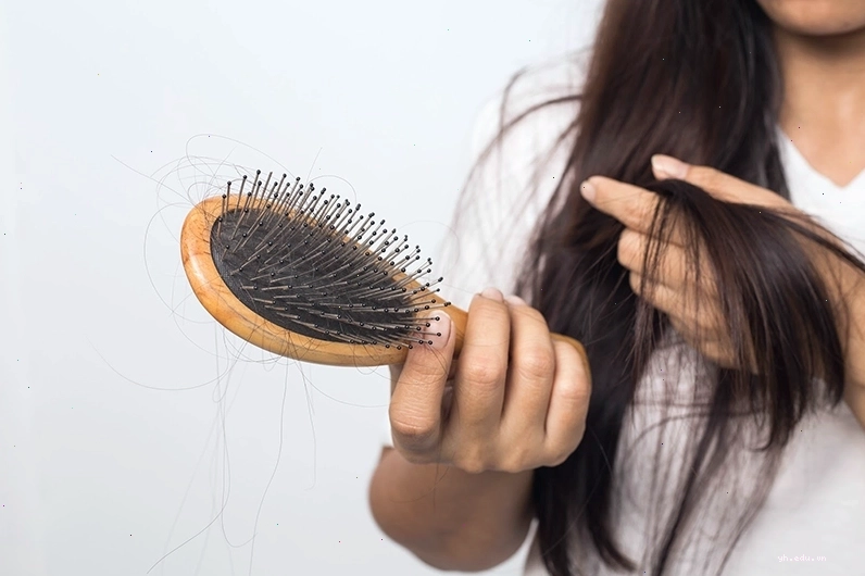 Biến chứng rụng tóc và hói đầu