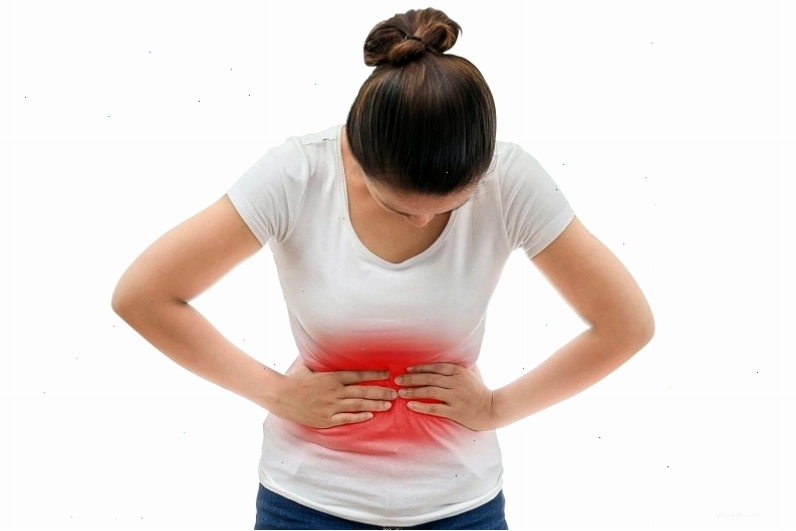 Bụng sôi ọc ọc kèm cảm giác đau khó chịu có thể do bệnh lý đường tiêu hóa