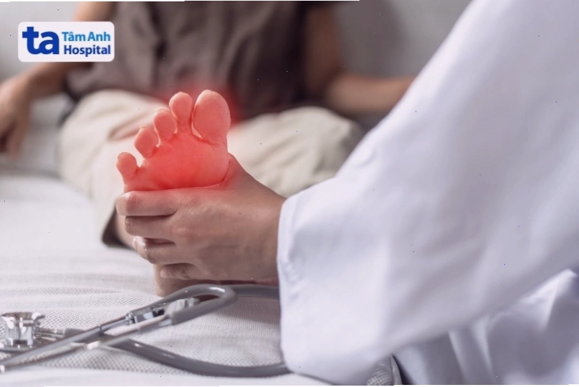 Các dấu hiệu tê nguy hiểm cần đi khám sớm