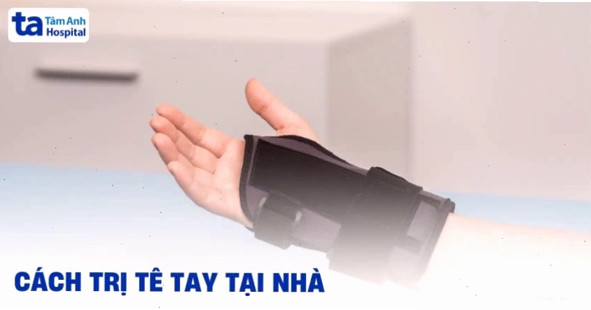 Cách trị tê tay tại nhà giúp giảm triệu chứng