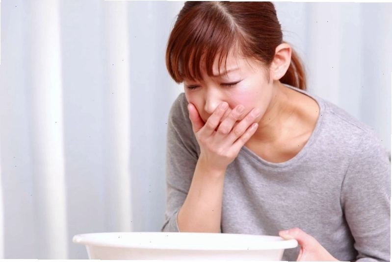 Cách xử lý triệu chứng đắng miệng hiệu quả