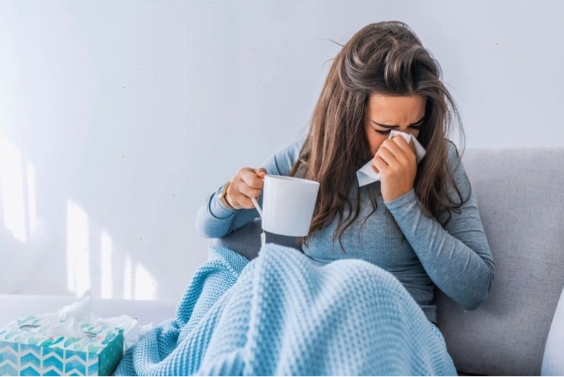 Cảm giác cơ thể lúc nóng lúc lạnh thường thấy