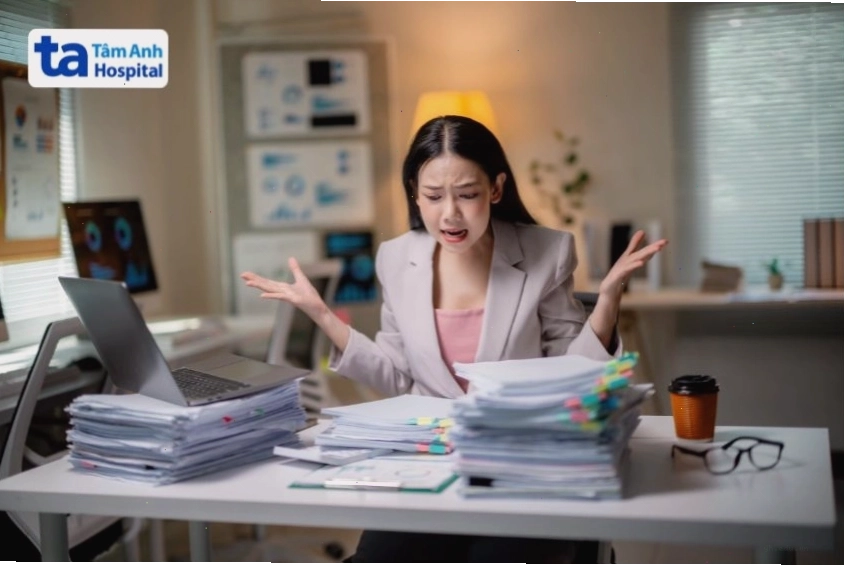 Căng thẳng kéo dài gây ra chứng hay quên