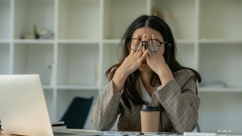 Căng thẳng stress ảnh hưởng tới hệ thần kinh gây chóng mặt