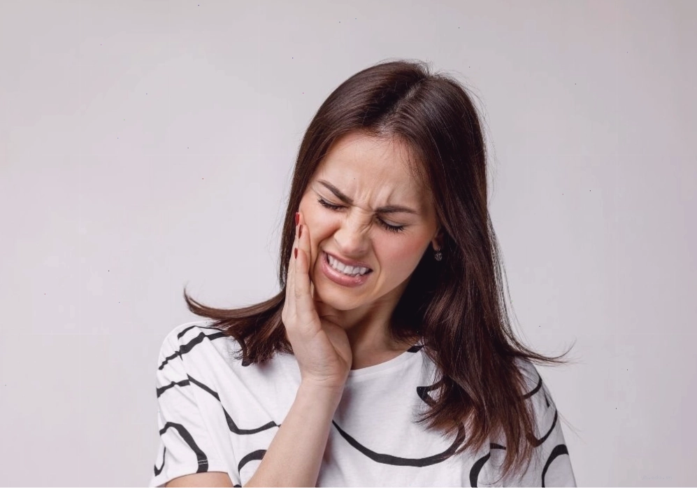 Co giật cơ mặt