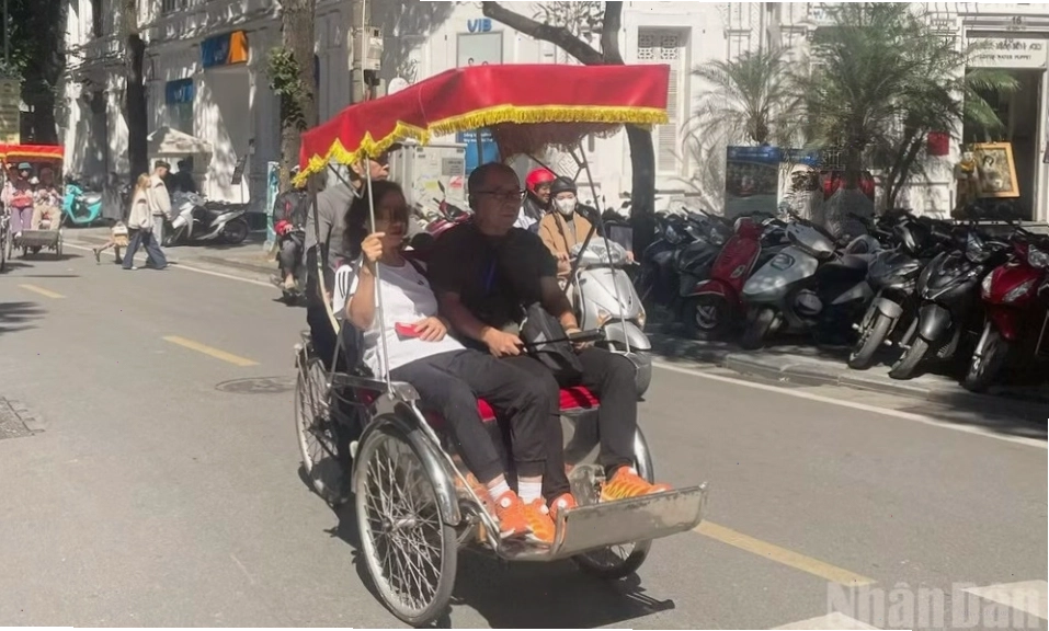 Dự báo thời tiết và các lưu ý bảo vệ sức khỏe khi trời nắng nóng