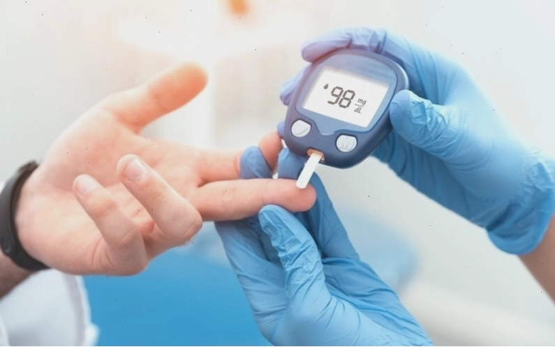 Giải đáp các thắc mắc về khát nước