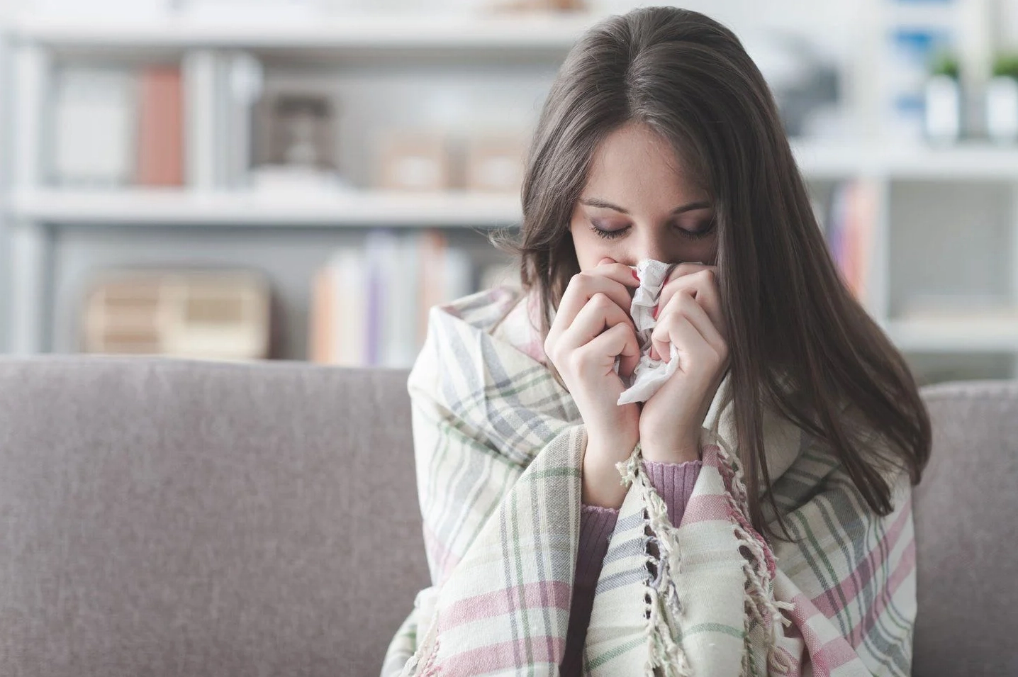 Giải đáp sợ gió sợ lạnh là bệnh gì và những nguy cơ tiềm ẩn
