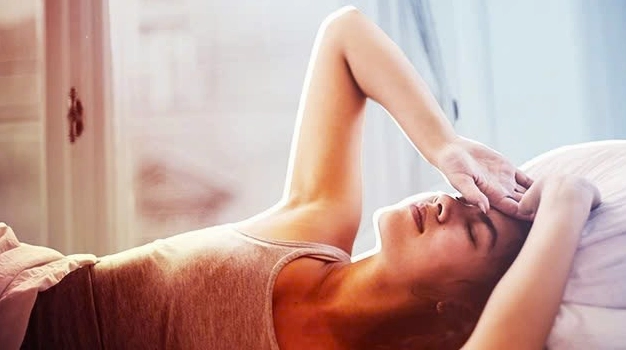 Giải đáp thắc mắc đêm ngủ ra mồ hôi là bệnh gì cho mọi đối tượng