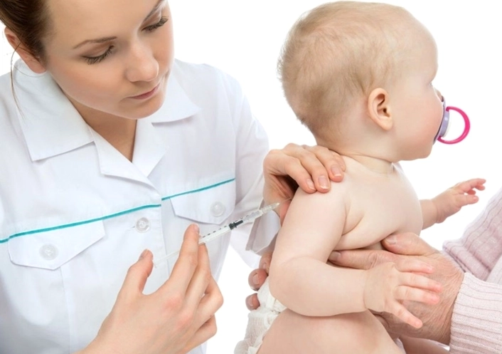 Giải đáp vacxin 6 in 1 gồm những bệnh gì và tầm quan trọng cho bé