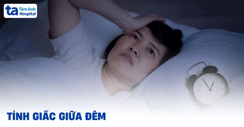 Giải mã hiện tượng thức giấc nửa đêm là bệnh gì và cách xử lý