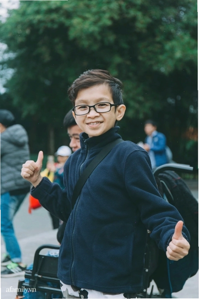 Hành trình của thầy giáo tí hon