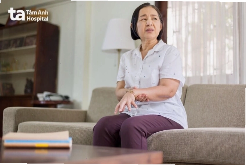 Hình ảnh liệt kê triệu chứng bệnh Parkinson