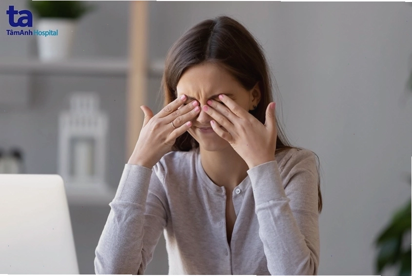 Hình ảnh minh họa các đối tượng có nguy cơ mắc bệnh viêm màng bồ đào