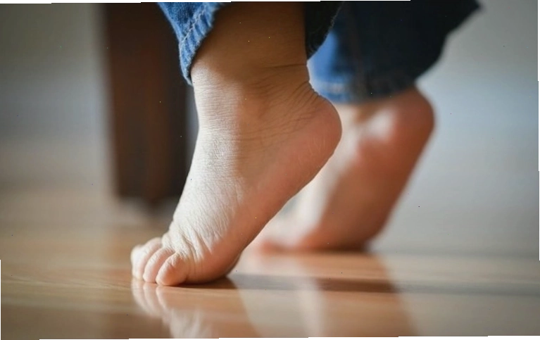 Hình ảnh minh họa các nguyên nhân gây đi nhón chân