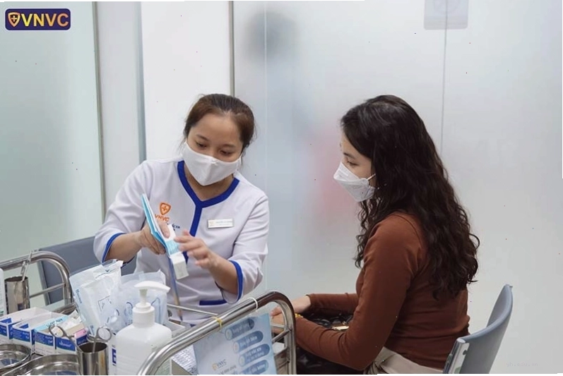 Hình ảnh minh họa tiêm phòng vắc xin HPV