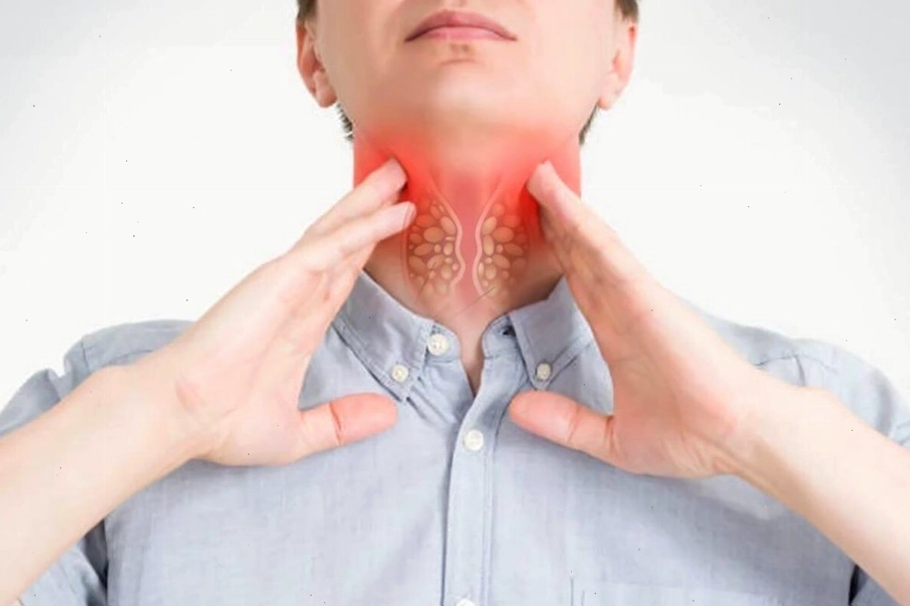 Hình ảnh mô tả cảm giác nghẹn cổ khó nuốt liên quan đến ung thư thực quản