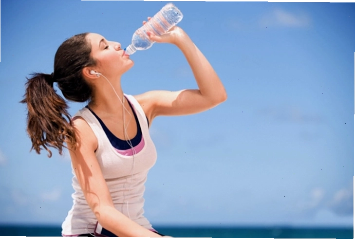 Khát nước và cách bổ sung nước hợp lý