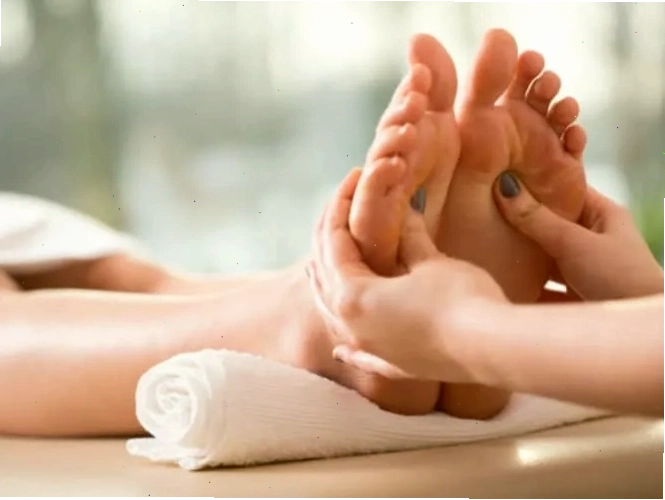 Massage cải thiện tuần hoàn chân