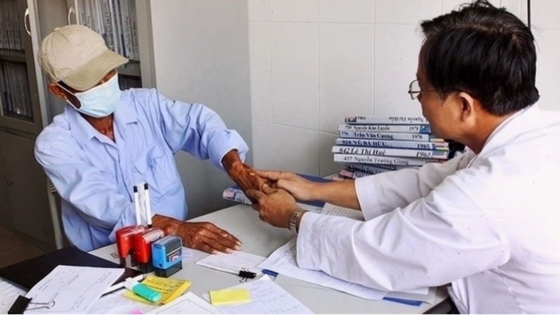 Minh họa các biến chứng của bệnh