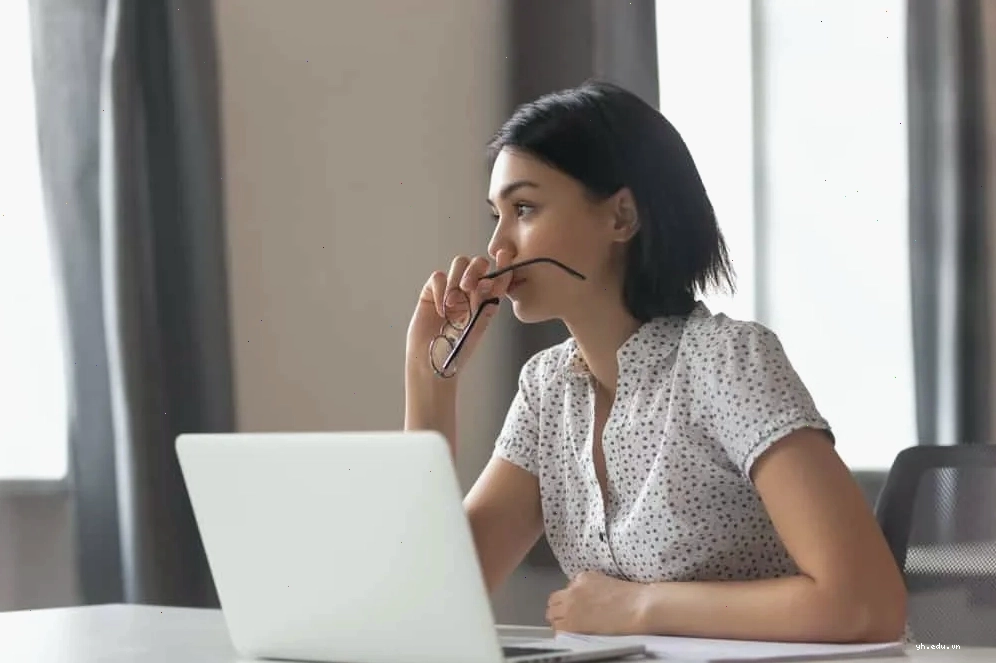 Minh họa tác hại của việc suy nghĩ quá mức lên sức khỏe tổng thể