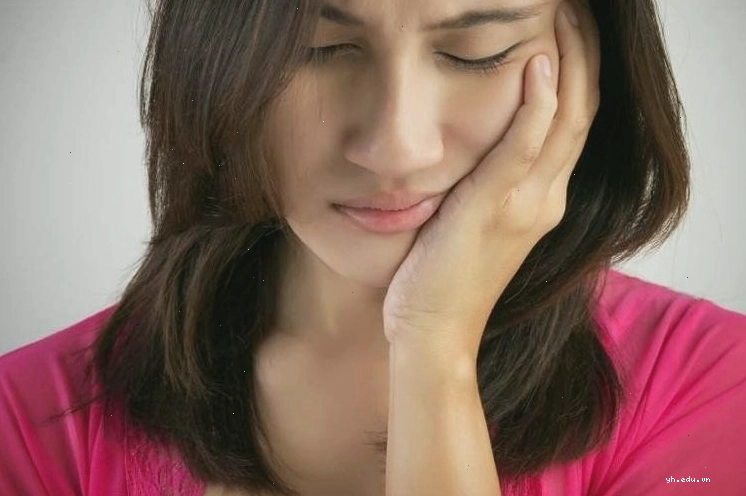 Nghiến răng khi ngủ có thể gây đau mặt
