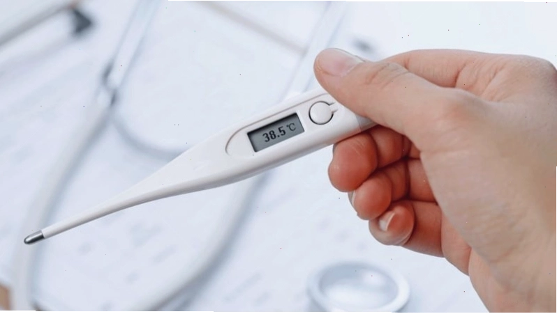 Người bệnh có thể sốt hoặc hạ thân nhiệt