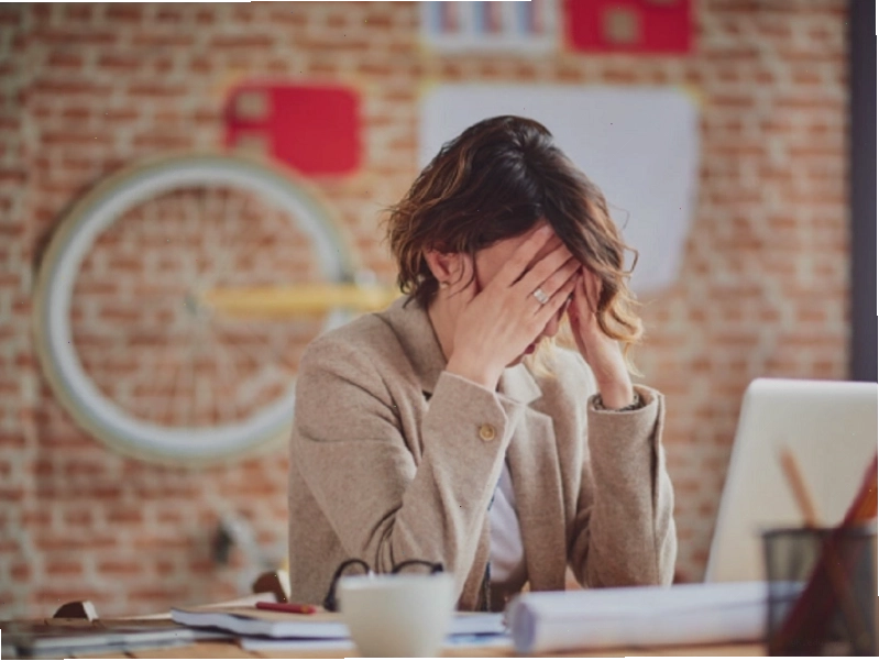 Người thường xuyên buồn ngủ trong ngày