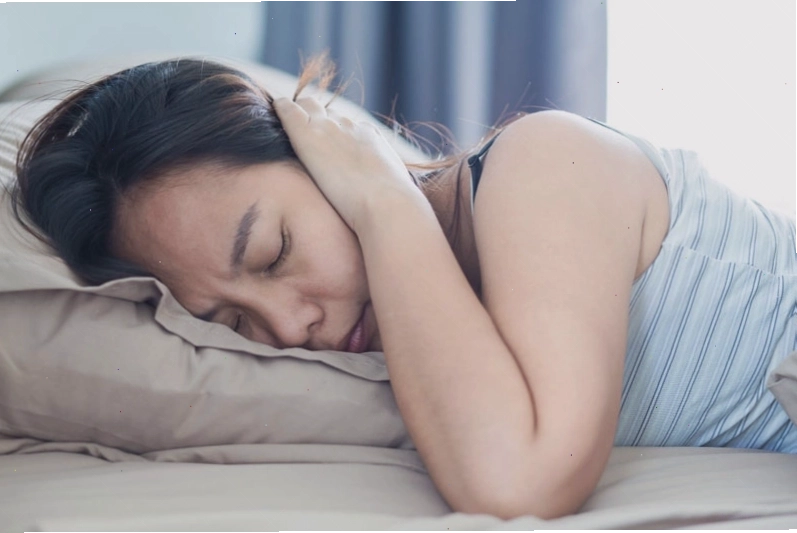 Nhiều người bị ngủ không ngon giấc