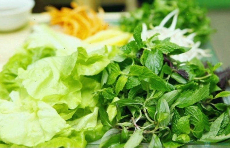 Rau sống có nguy cơ nhiễm khuẩn