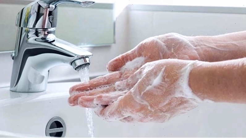 Rửa tay bằng xà phòng giúp phòng ngừa bệnh da liễu