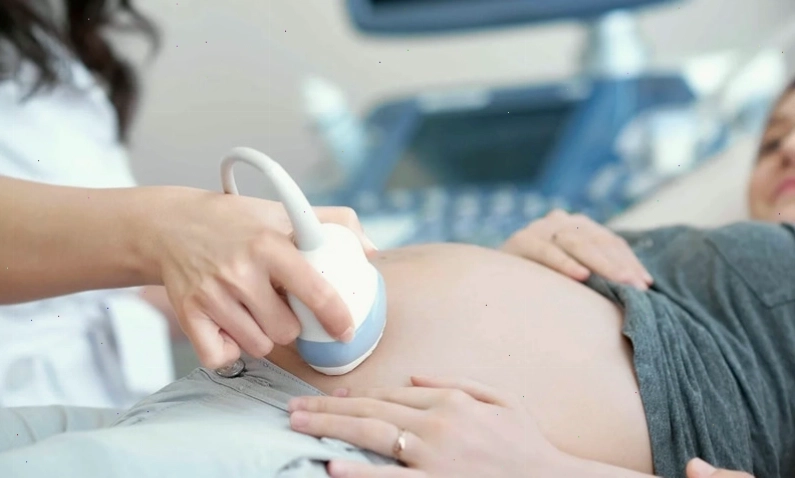 Siêu âm tử cung kiểm tra thai nhi