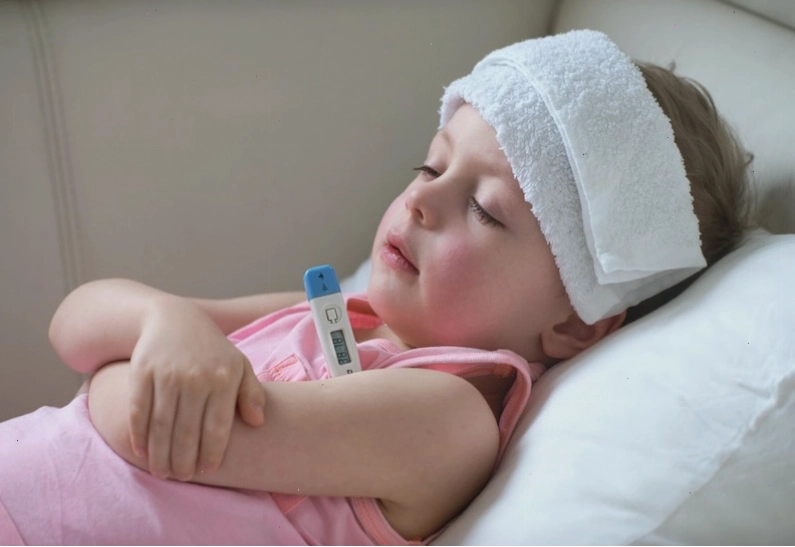 Sốt siêu vi là bệnh lý nhiễm khuẩn đường hô hấp thường gặp