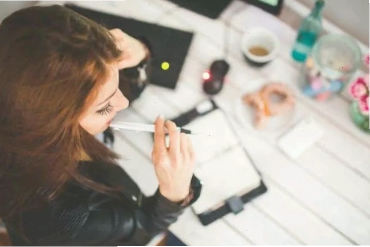 Stress kéo dài làm tăng cảm giác thèm ăn