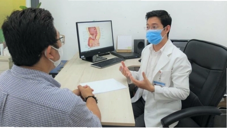 Thăm khám bác sĩ khi có dấu hiệu sưng đau dương vật