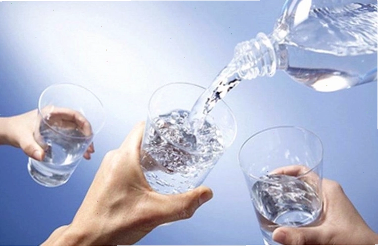 Thiếu máu cũng khiến cơ thể cảm thấy khát nước