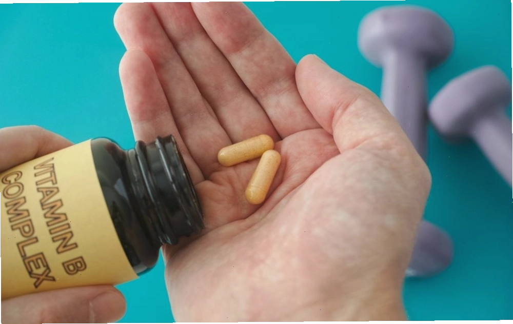 Thiếu vitamin B gây tê tay