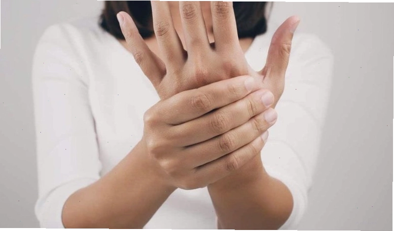 Thoát vị đĩa đệm gây tê bì