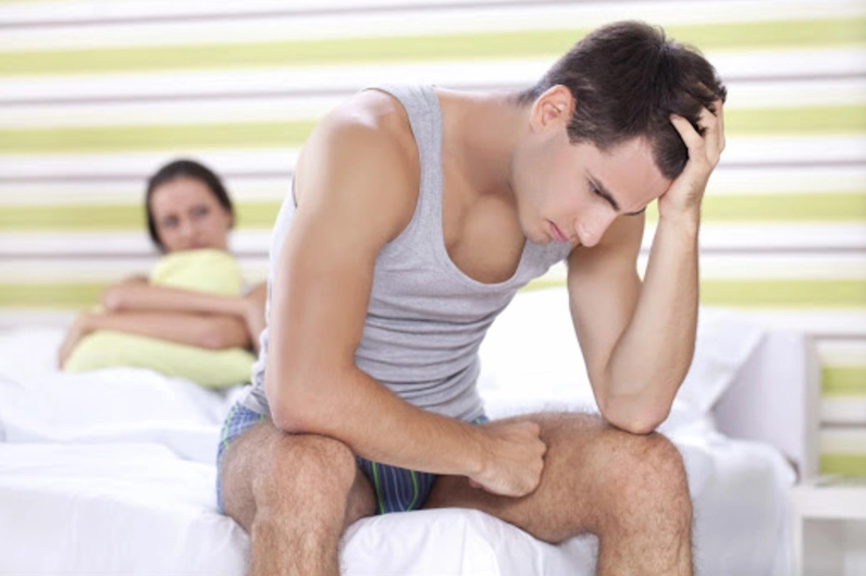 Tinh trùng có máu là bệnh gì và những lưu ý y khoa quan trọng