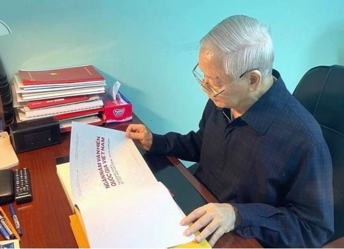 Tổng Bí thư làm việc tại bệnh viện