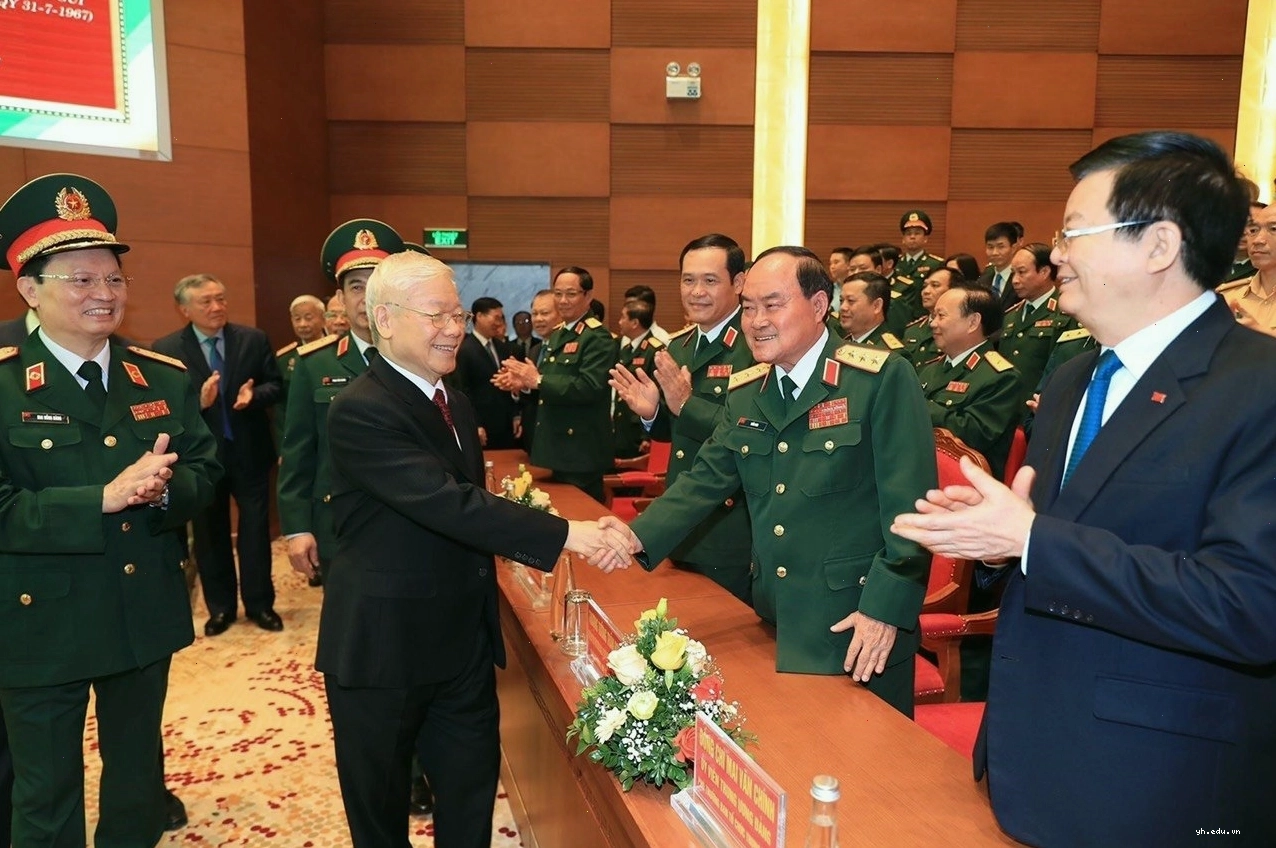 Tổng Bí thư Nguyễn Phú Trọng trong những lần thăm khám y tế