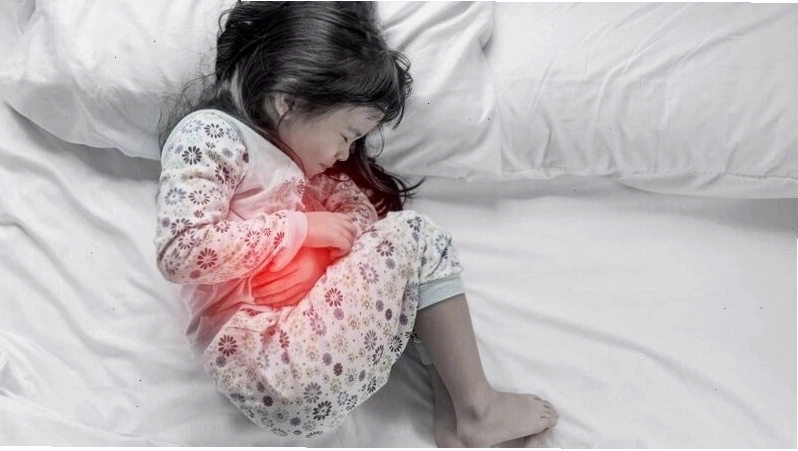 Trẻ em có hệ tiêu hóa nhạy cảm cần được chú ý phòng ngừa hẹp hậu môn