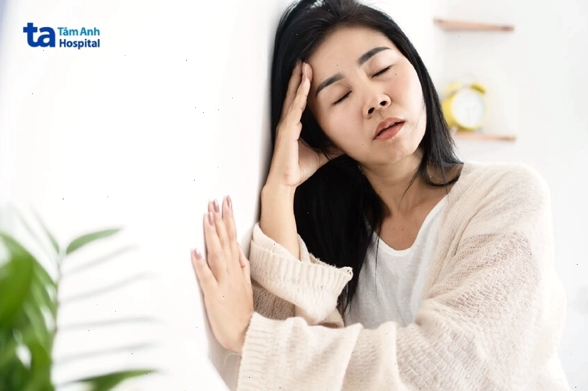 Triệu chứng chóng mặt khi thay đổi tư thế