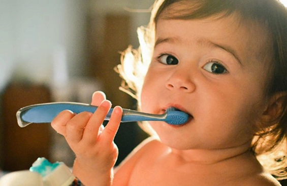 Viêm nha chu là bệnh gì và những điều cần biết để bảo vệ răng miệng