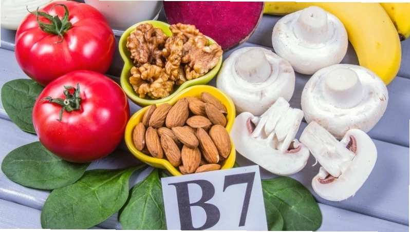 Vitamin B7 hỗ trợ tổng hợp keratin đây là thành phần cấu tạo chính của tóc và móng