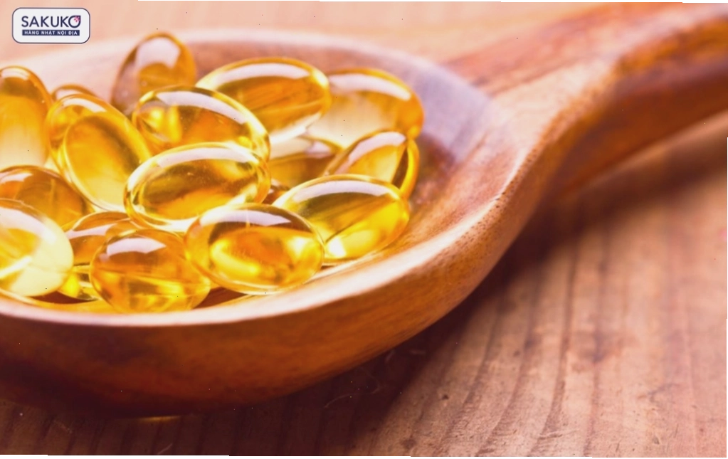 Vitamin E không chỉ dưỡng ẩm sâu cho môi mà còn hỗ trợ quá trình tái tạo